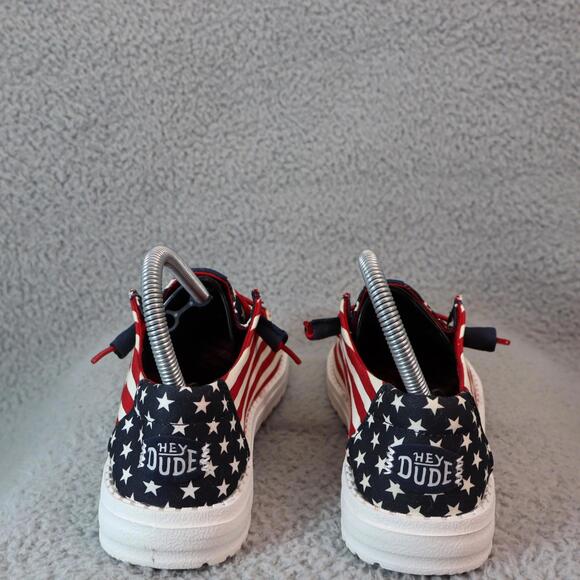 Hey Dude Wally Americana USA Flag Men Sz 6 Patriotic 4th - Picture 5 of 9